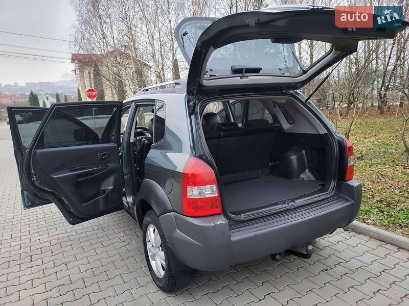 Позашляховик / Кросовер Hyundai Tucson 2012 в Хмельницькому фото 61 Позашляховик / Кросовер Hyundai Tucson 2012 в Хмельницькому