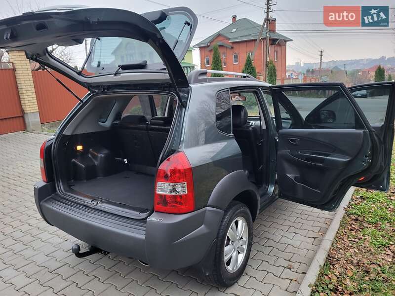 Позашляховик / Кросовер Hyundai Tucson 2012 в Хмельницькому фото 75 Позашляховик / Кросовер Hyundai Tucson 2012 в Хмельницькому