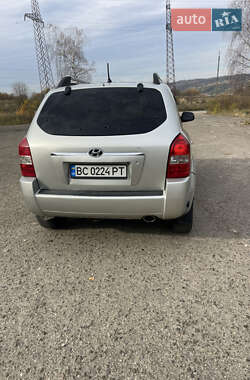 Внедорожник / Кроссовер Hyundai Tucson 2008 в Новом Роздоле