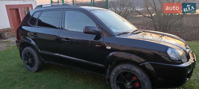 Позашляховик / Кросовер Hyundai Tucson 2008 в Бережанах
