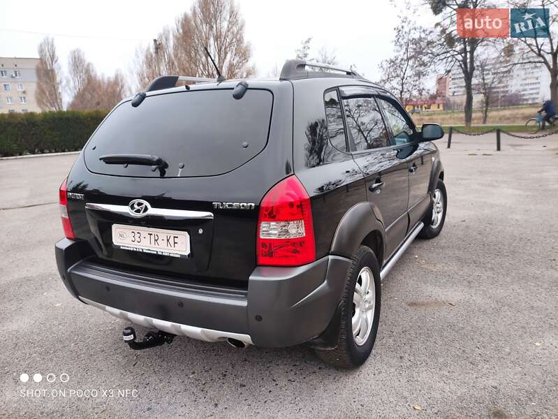 Внедорожник / Кроссовер Hyundai Tucson 2007 в Змиеве фото 46 Внедорожник / Кроссовер Hyundai Tucson 2007 в Змиеве