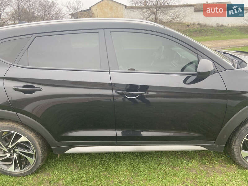 Позашляховик / Кросовер Hyundai Tucson 2019 в Одесі