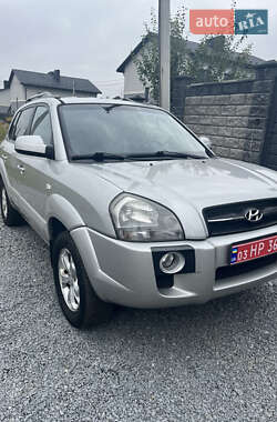 Внедорожник / Кроссовер Hyundai Tucson 2007 в Ровно