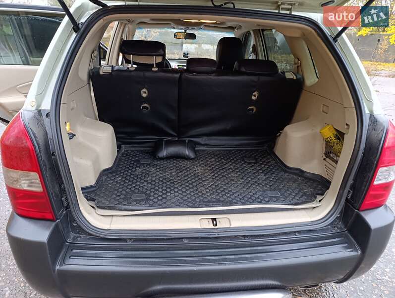 Внедорожник / Кроссовер Hyundai Tucson 2007 в Марганце