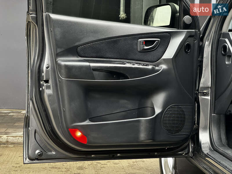 Внедорожник / Кроссовер Hyundai Tucson 2008 в Киеве фото 21 Внедорожник / Кроссовер Hyundai Tucson 2008 в Киеве