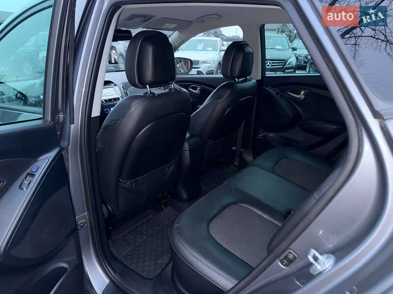 Внедорожник / Кроссовер Hyundai Tucson 2013 в Стрые