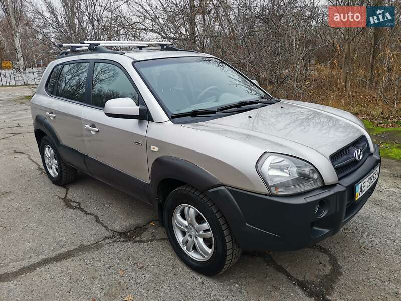Внедорожник / Кроссовер Hyundai Tucson 2006 в Днепре