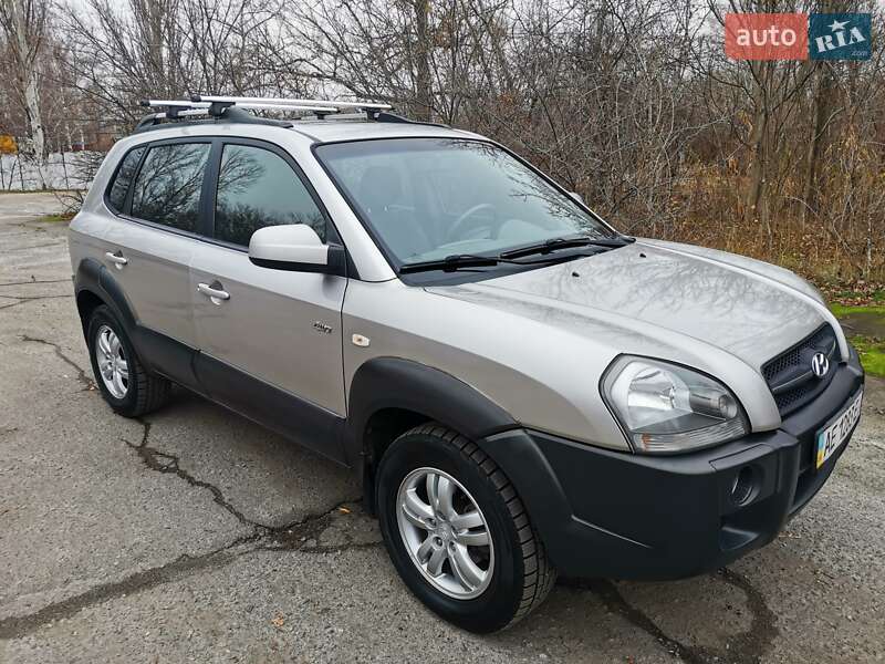 Внедорожник / Кроссовер Hyundai Tucson 2006 в Днепре