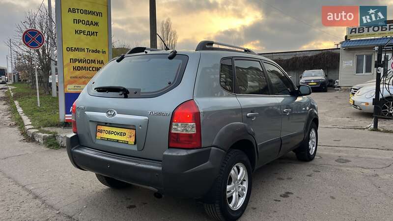 Внедорожник / Кроссовер Hyundai Tucson 2007 в Николаеве фото 5 Внедорожник / Кроссовер Hyundai Tucson 2007 в Николаеве