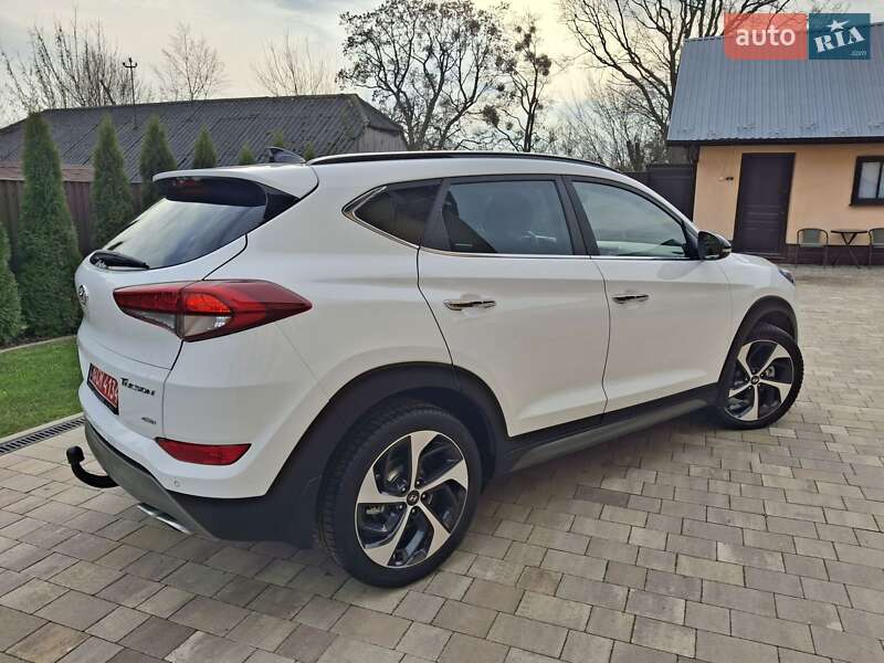 Внедорожник / Кроссовер Hyundai Tucson 2017 в Ивано-Франковске