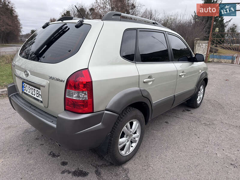 Внедорожник / Кроссовер Hyundai Tucson 2008 в Жмеринке фото 7 Внедорожник / Кроссовер Hyundai Tucson 2008 в Жмеринке