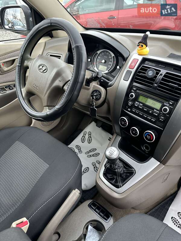 Внедорожник / Кроссовер Hyundai Tucson 2009 в Смеле