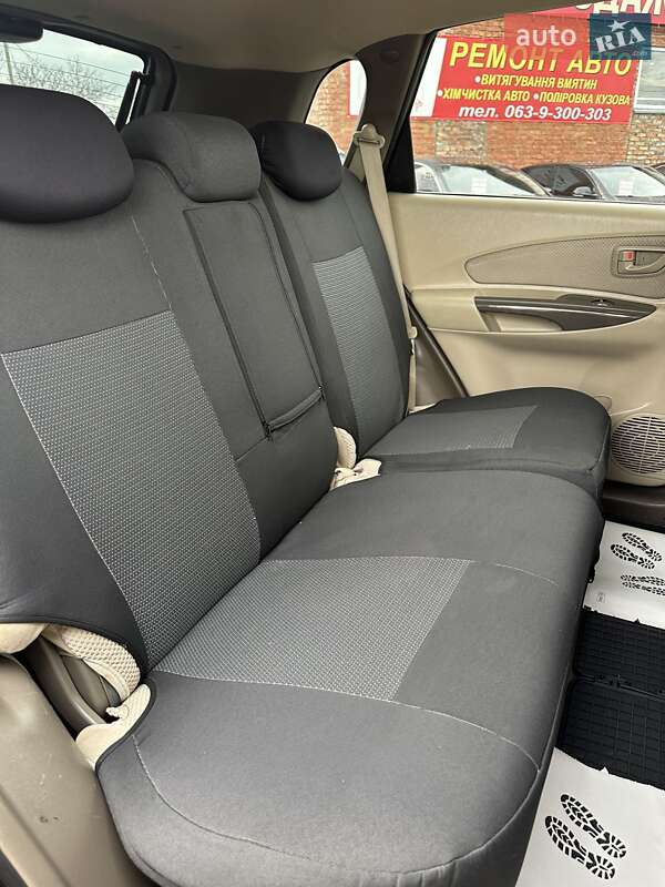 Внедорожник / Кроссовер Hyundai Tucson 2009 в Смеле