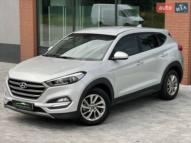 Внедорожник / Кроссовер Hyundai Tucson 2016 в Киеве