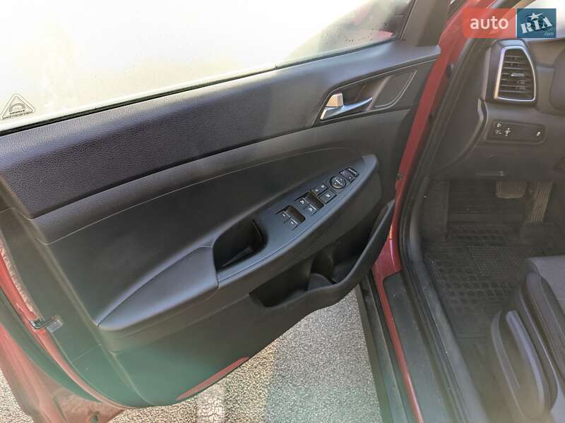 Внедорожник / Кроссовер Hyundai Tucson 2018 в Львове фото 12 Внедорожник / Кроссовер Hyundai Tucson 2018 в Львове
