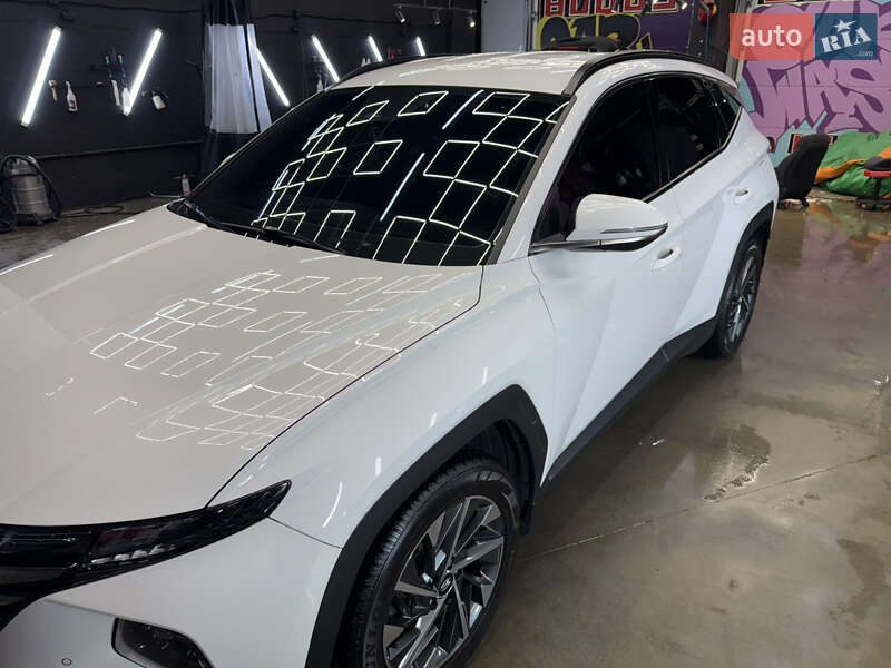 Внедорожник / Кроссовер Hyundai Tucson 2021 в Киеве