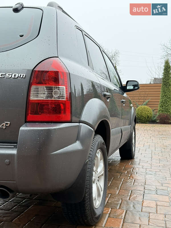 Внедорожник / Кроссовер Hyundai Tucson 2009 в Чернигове