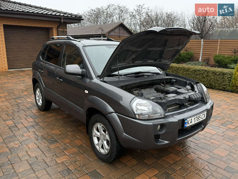 Внедорожник / Кроссовер Hyundai Tucson 2009 в Чернигове