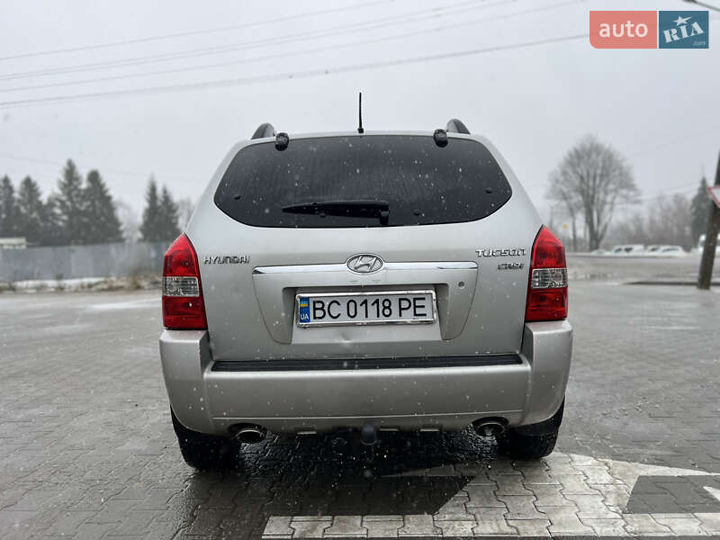 Позашляховик / Кросовер Hyundai Tucson 2006 в Старому Самборі фото 28 Позашляховик / Кросовер Hyundai Tucson 2006 в Старому Самборі