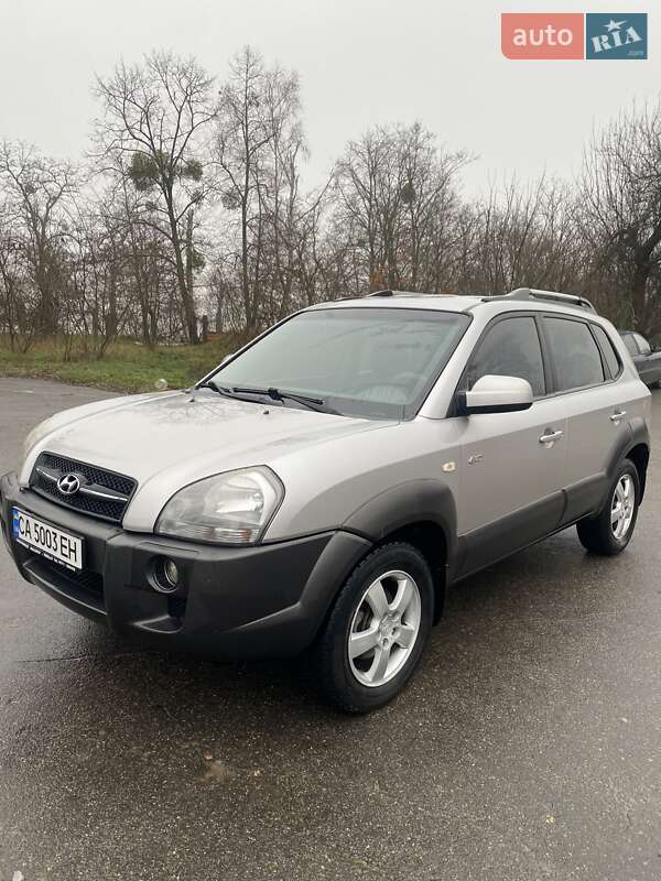 Внедорожник / Кроссовер Hyundai Tucson 2006 в Звенигородке фото 3 Внедорожник / Кроссовер Hyundai Tucson 2006 в Звенигородке