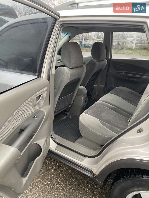Внедорожник / Кроссовер Hyundai Tucson 2006 в Звенигородке фото 13 Внедорожник / Кроссовер Hyundai Tucson 2006 в Звенигородке