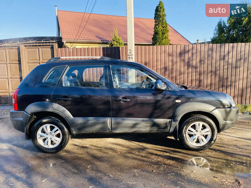 Внедорожник / Кроссовер Hyundai Tucson 2009 в Харькове