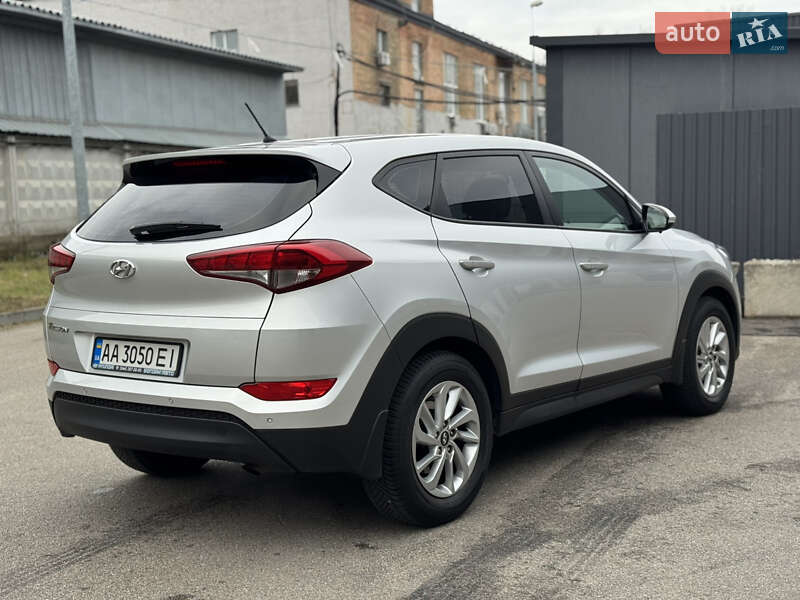 Внедорожник / Кроссовер Hyundai Tucson 2017 в Киеве