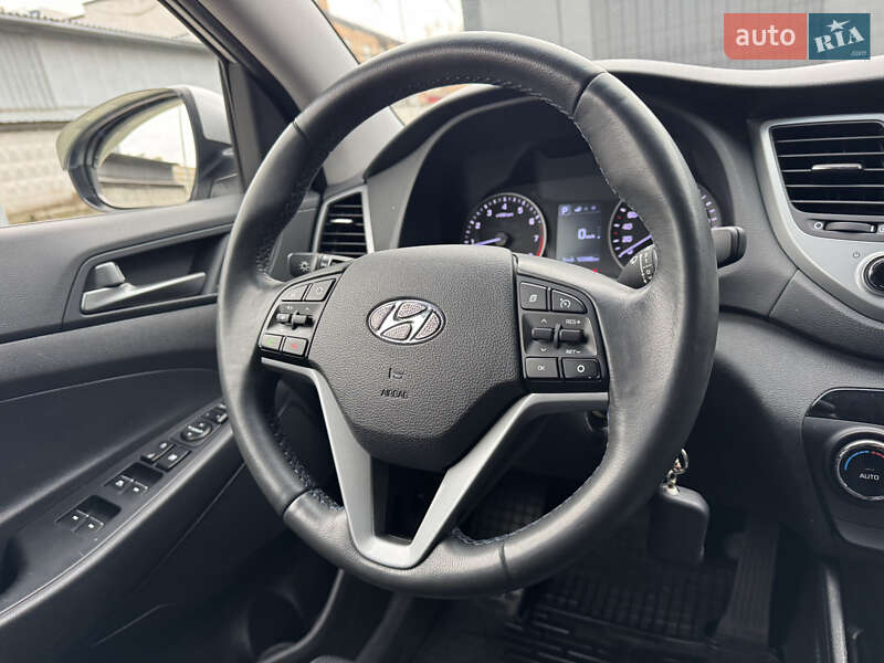 Внедорожник / Кроссовер Hyundai Tucson 2017 в Киеве
