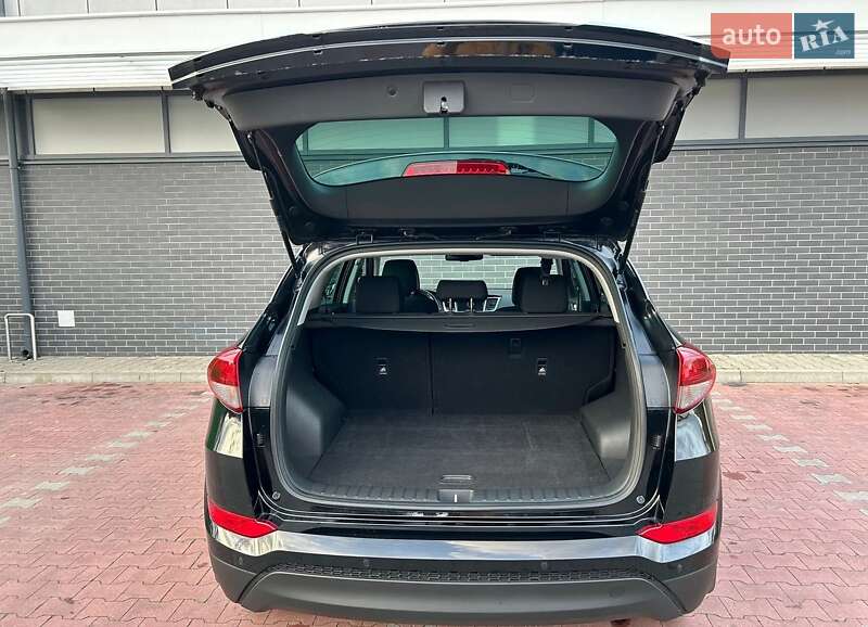 Внедорожник / Кроссовер Hyundai Tucson 2017 в Киеве