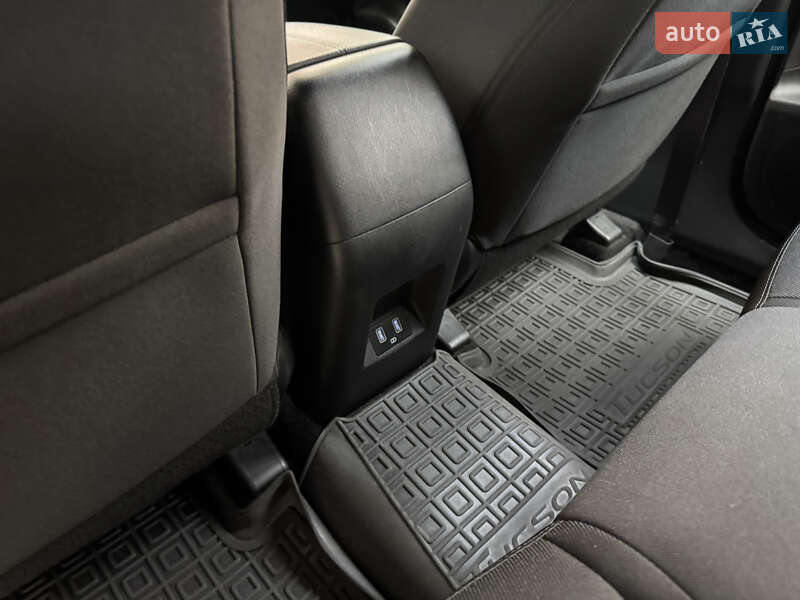 Позашляховик / Кросовер Hyundai Tucson 2021 в Києві фото 36 Позашляховик / Кросовер Hyundai Tucson 2021 в Києві