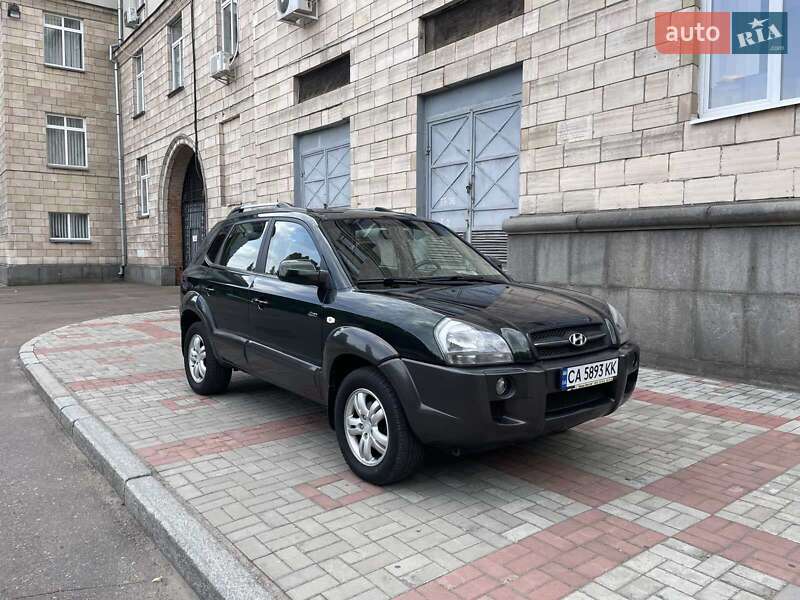 Внедорожник / Кроссовер Hyundai Tucson 2006 в Черкассах фото 16 Внедорожник / Кроссовер Hyundai Tucson 2006 в Черкассах