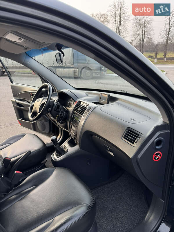 Позашляховик / Кросовер Hyundai Tucson 2008 в Харкові фото 30 Позашляховик / Кросовер Hyundai Tucson 2008 в Харкові