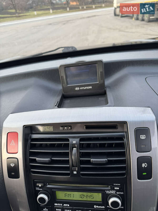 Позашляховик / Кросовер Hyundai Tucson 2008 в Харкові фото 32 Позашляховик / Кросовер Hyundai Tucson 2008 в Харкові