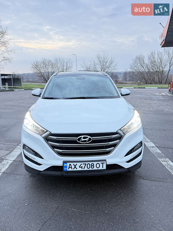 Внедорожник / Кроссовер Hyundai Tucson 2016 в Харькове