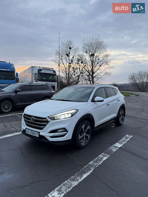 Внедорожник / Кроссовер Hyundai Tucson 2016 в Харькове
