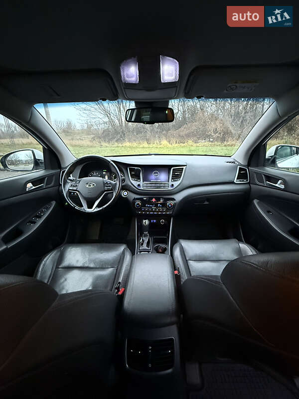 Внедорожник / Кроссовер Hyundai Tucson 2016 в Харькове