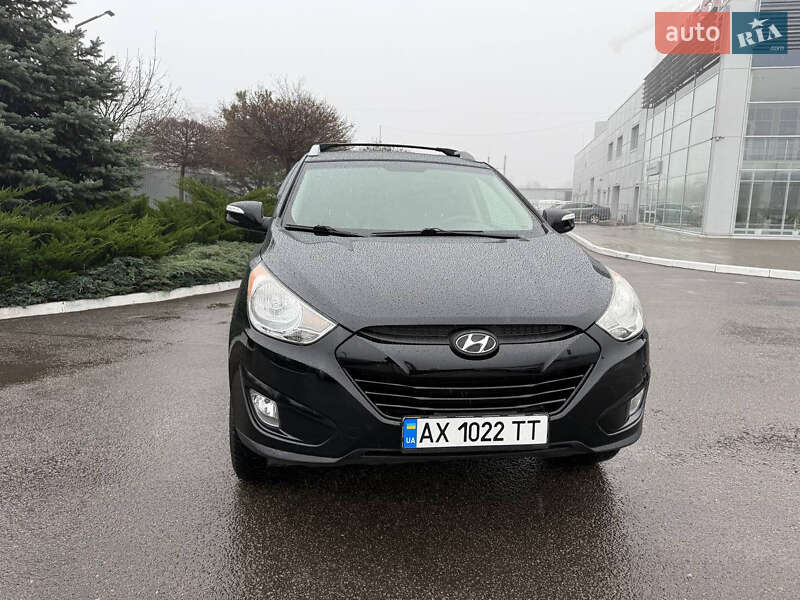 Позашляховик / Кросовер Hyundai Tucson 2012 в Полтаві