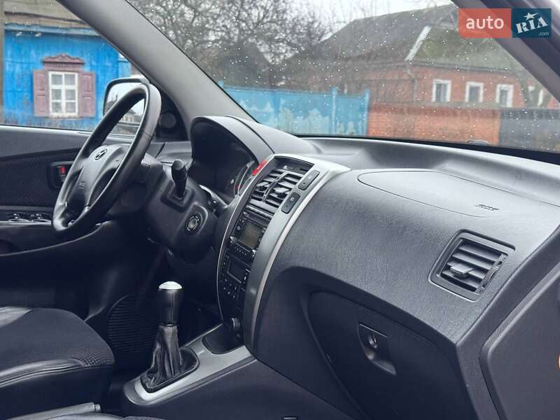 Позашляховик / Кросовер Hyundai Tucson 2011 в Охтирці