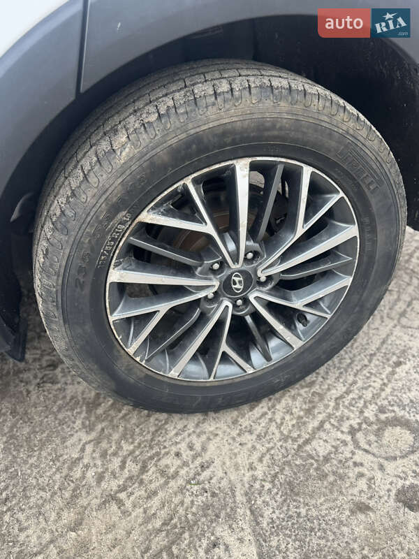 Позашляховик / Кросовер Hyundai Tucson 2017 в Києві