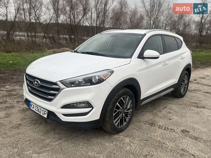 Позашляховик / Кросовер Hyundai Tucson 2017 в Києві
