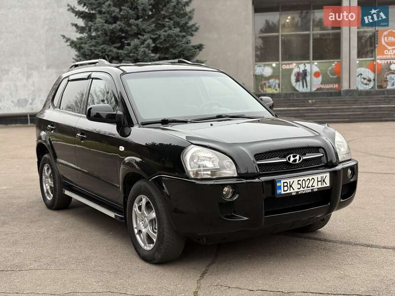 Позашляховик / Кросовер Hyundai Tucson 2008 в Рівному