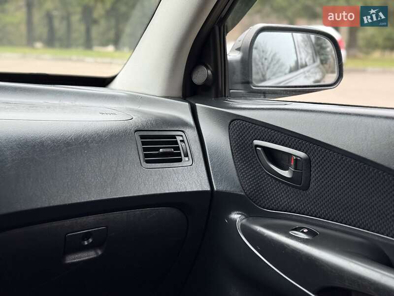 Позашляховик / Кросовер Hyundai Tucson 2008 в Рівному