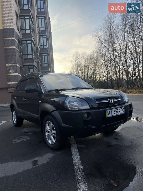 Внедорожник / Кроссовер Hyundai Tucson 2011 в Чернигове