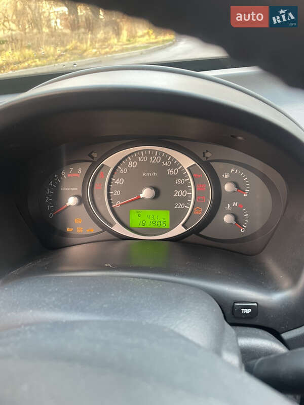 Внедорожник / Кроссовер Hyundai Tucson 2011 в Чернигове