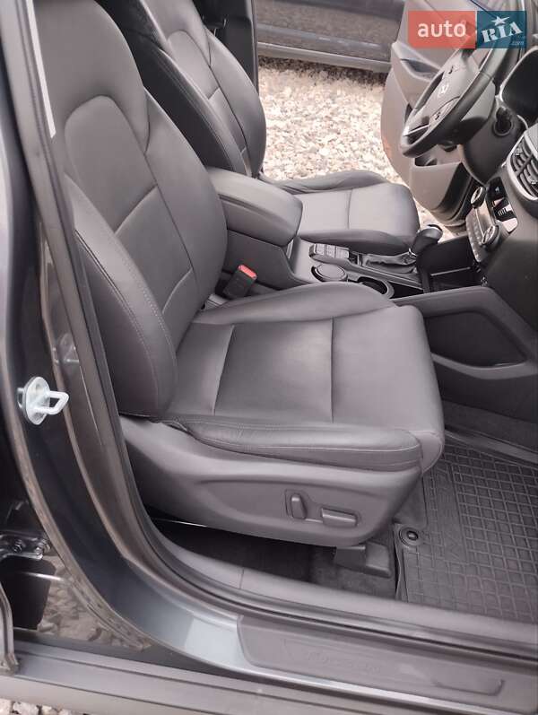Позашляховик / Кросовер Hyundai Tucson 2019 в Рівному фото 32 Позашляховик / Кросовер Hyundai Tucson 2019 в Рівному