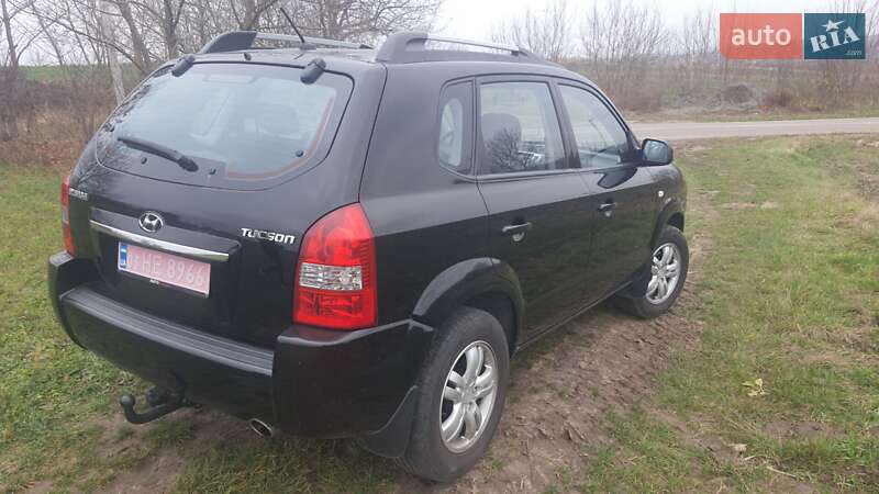 Позашляховик / Кросовер Hyundai Tucson 2009 в Рівному фото 9 Позашляховик / Кросовер Hyundai Tucson 2009 в Рівному