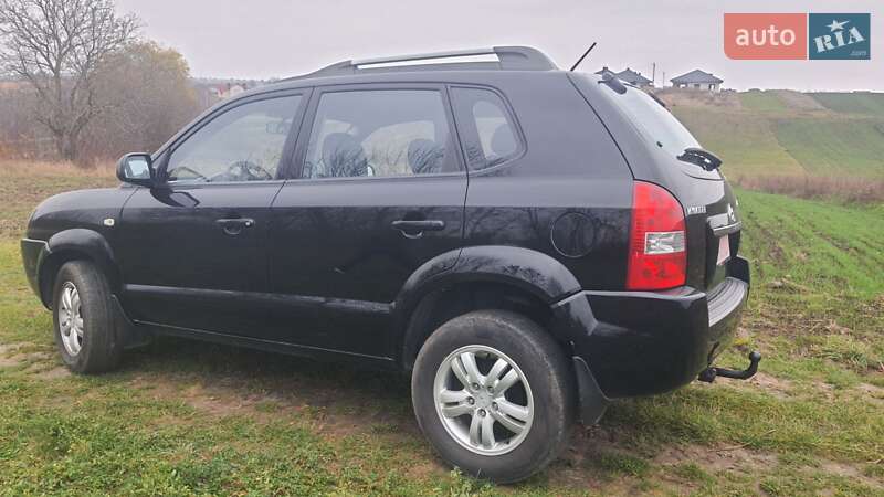 Позашляховик / Кросовер Hyundai Tucson 2009 в Рівному фото 13 Позашляховик / Кросовер Hyundai Tucson 2009 в Рівному