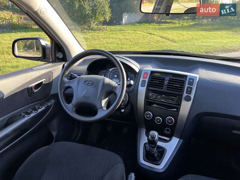Позашляховик / Кросовер Hyundai Tucson 2009 в Рівному фото 16 Позашляховик / Кросовер Hyundai Tucson 2009 в Рівному