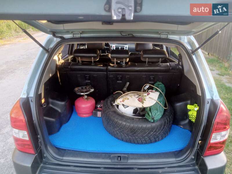 Внедорожник / Кроссовер Hyundai Tucson 2007 в Чернигове фото 6 Внедорожник / Кроссовер Hyundai Tucson 2007 в Чернигове