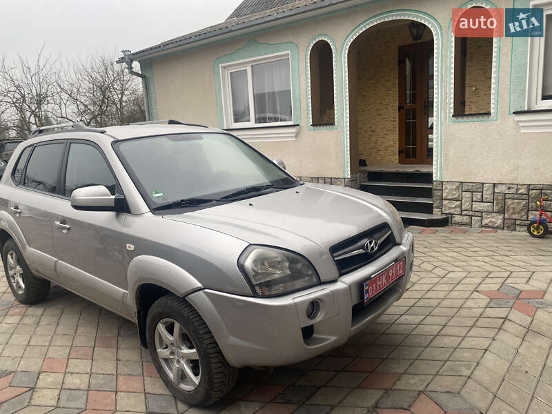 Позашляховик / Кросовер Hyundai Tucson 2010 в Луцьку фото 5 Позашляховик / Кросовер Hyundai Tucson 2010 в Луцьку